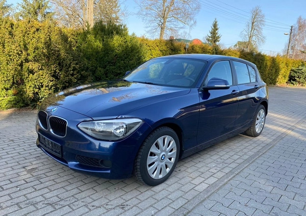 BMW Seria 1 cena 31900 przebieg: 240000, rok produkcji 2012 z Chorzele małe 46